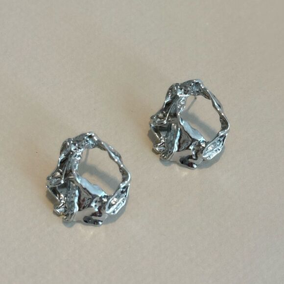 Geo stud earrings M870 - Picture 3 of 5